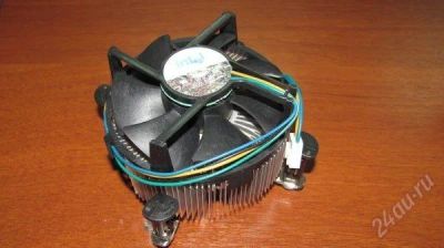 Лот: 810363. Фото: 1. Cooler Intel Box(кулер, вентилятор... Системы охлаждения