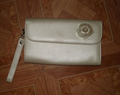 Лот: 3786462. Фото: 1. Клатч. Другое (свадебная мода)