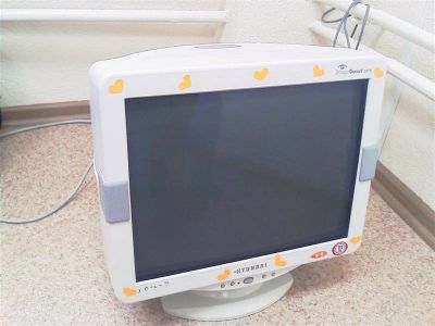 Лот: 896901. Фото: 1. Монитор CRT Hyunday ImageQuest... ЭЛТ-мониторы