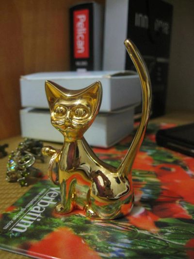 Лот: 3714684. Фото: 1. Сувенир подставка для колец. Фигурки, статуэтки
