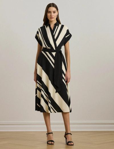 Лот: 25328179. Фото: 1. Платье LaRedoute. Другое (одежда, обувь, галантерея)