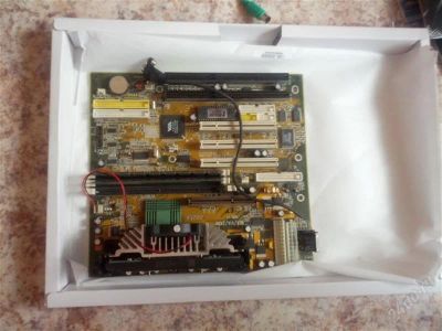 Лот: 2657059. Фото: 1. Pentium III 550e Slot1 + 384MB... Компьютеры в сборе
