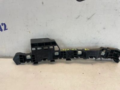 Лот: 24372634. Фото: 1. крепление бампера Hyundai Creta... Двигатель и элементы двигателя