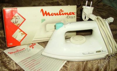 Лот: 231741. Фото: 1. Утюг Moulinex Spray. Утюги, парогенераторы, отпариватели