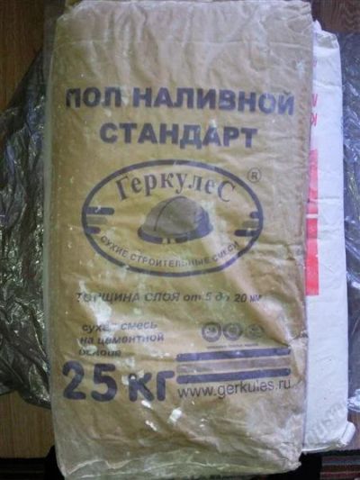 Лот: 860437. Фото: 1. Пол наливной: Геркулес. Смеси, шпатлевки, цемент