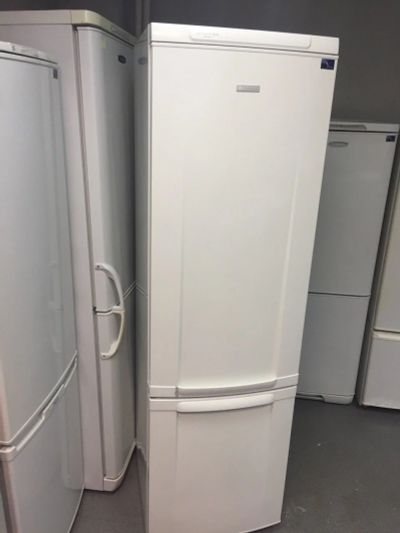Лот: 12498375. Фото: 1. Холодильник (696). Холодильники, морозильные камеры