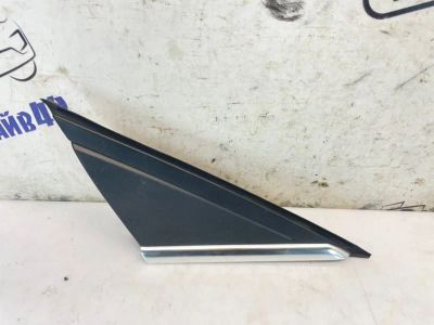Лот: 25305393. Фото: 1. Накладка крыла Ford Focus CB8. Двигатель и элементы двигателя
