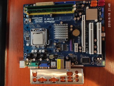 Лот: 14388837. Фото: 1. Asrock G31M-S + CPU E7400. Материнские платы