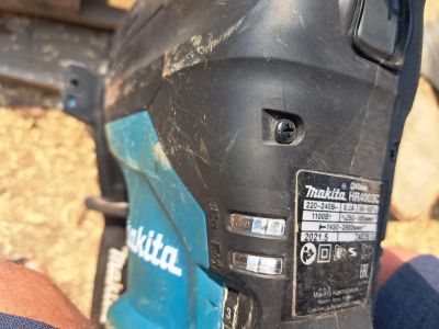 Лот: 20510821. Фото: 1. Перфоратор Makita HR4003c. Электроинструмент