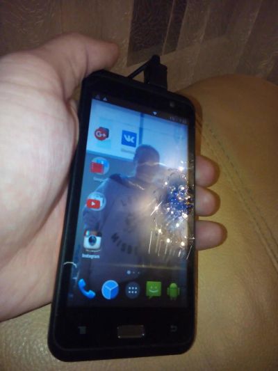 Лот: 9139683. Фото: 1. Смартфон Archos 45 Neon. Смартфоны