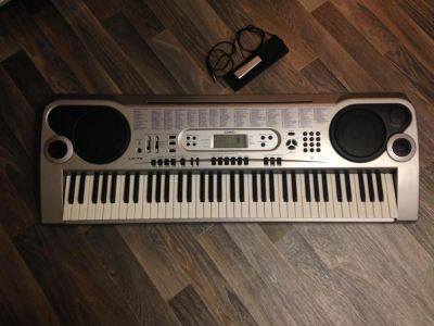 Лот: 3689260. Фото: 1. Синтезатор Casio LK-73. Клавишные