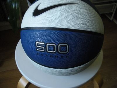 Лот: 23327328. Фото: 1. Мяч баскетбольный NIKE 500. Мячи, ракетки, шайбы, клюшки