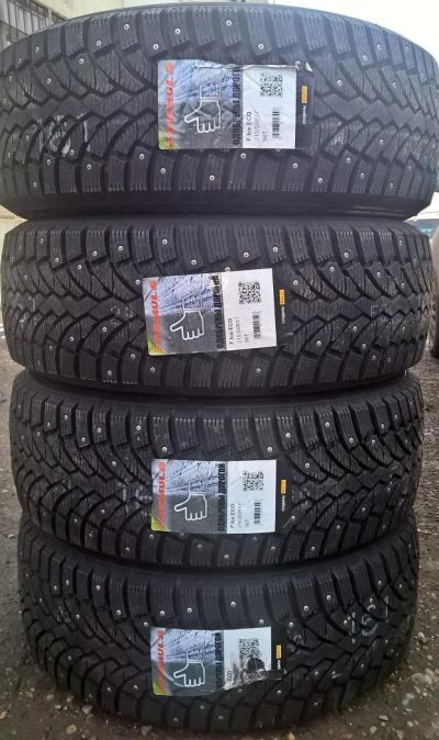 Лот: 6347637. Фото: 1. Шины 215/55 R17 215/55/17 Pirelli... Шины