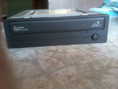 Лот: 6049511. Фото: 1. Привод DVD RW Sata. Приводы CD, DVD, BR, FDD