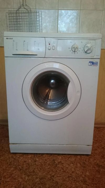 Лот: 9304964. Фото: 1. Indesit wg824tp. Стиральные машины