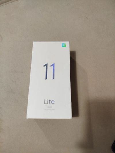 Лот: 24615901. Фото: 1. Смартфон xiaomi mi 11 lite 8/128. Смартфоны