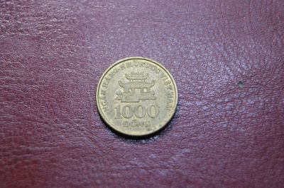 Лот: 25771619. Фото: 1. Вьетнам 1000 донг 2003 г. Азия