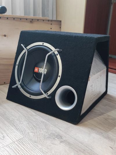 Лот: 20358969. Фото: 1. Сабвуфер Jbl Gt4 series 1000W. Сабвуферы