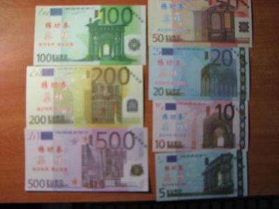 Лот: 9898975. Фото: 1. 5, 10, 20, 50, 100, 200, 500 евро... Европа