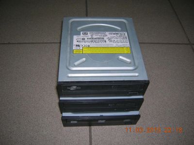 Лот: 5281882. Фото: 1. 3 неисправных DVD Sata. Приводы CD, DVD, BR, FDD
