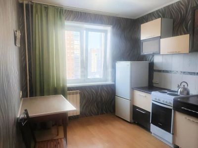 Лот: 25631459. Фото: 1. 1-комн. квартира , Красноярск... Квартиры, студии