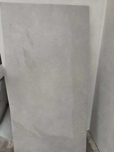 Лот: 21973442. Фото: 1. Керамогранит остатки Италон 600... Кафель, гранит, интерьерный камень