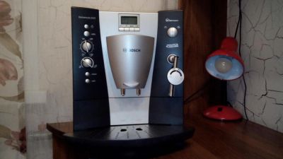 Лот: 6006299. Фото: 1. Кофемашина Bosch TCA 6809 benvenuto... Чайники, кофемашины, кулеры