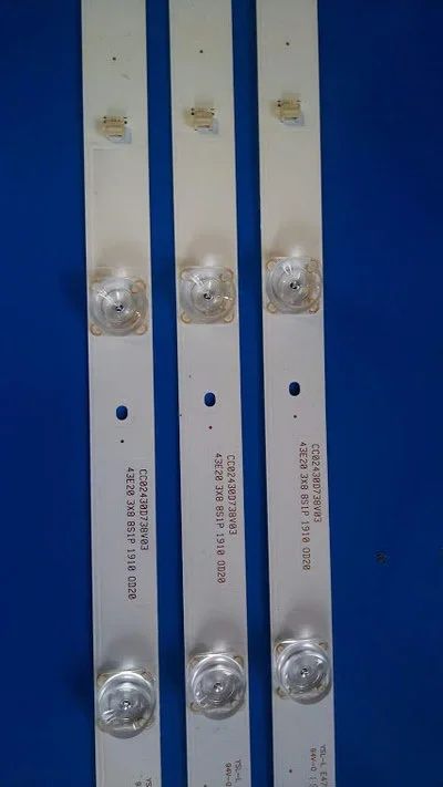 Лот: 16499651. Фото: 1. LED-подсветка CC02430D738V03... Светодиоды