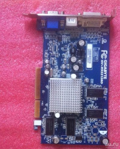 Лот: 9522138. Фото: 1. Видеокарта ATI Radeon 9550. Видеокарты