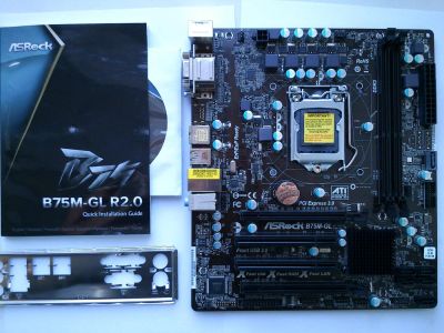 Лот: 4427453. Фото: 1. Материнская плата ASRock B75M-GL... Материнские платы