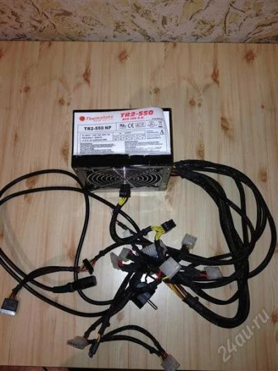 Лот: 1592218. Фото: 1. Блок питания Thermaltake <W0102RE... Корпуса, блоки питания