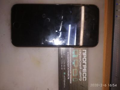 Лот: 15471872. Фото: 1. IPhone 6 б/у. Смартфоны
