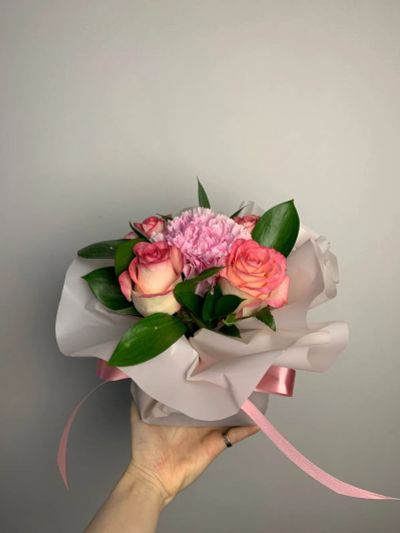 Лот: 25702992. Фото: 1. 6. Композиция из живых цветов... Свежие цветы