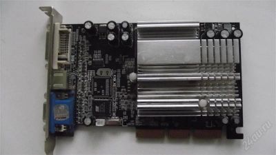 Лот: 1702185. Фото: 1. GeFORCE FX5500. Видеокарты