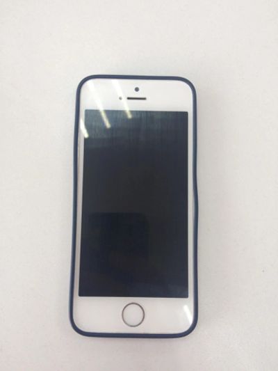 Лот: 11102500. Фото: 1. Apple iPhone 5s 64gb (обмен). Смартфоны