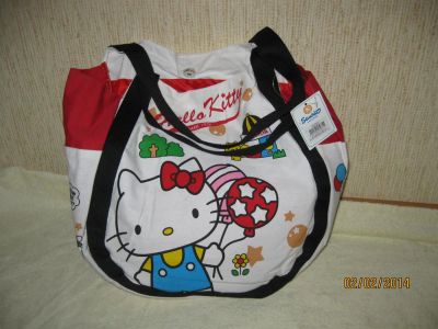 Лот: 3786310. Фото: 1. Сумка Hello Kitty,новая летняя. Сумки