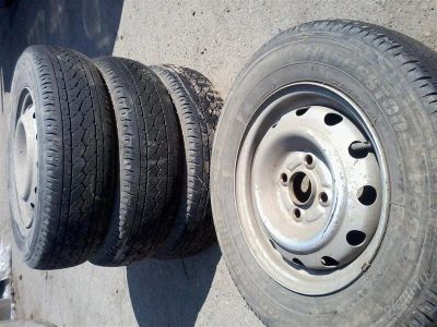 Лот: 2737872. Фото: 1. Летние шины BRIDGESTONE 165/R13... Шины на дисках