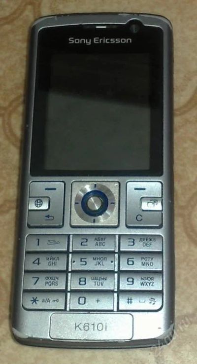 Лот: 94332. Фото: 1. k610i. Кнопочные мобильные телефоны