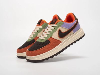 Лот: 21644655. Фото: 1. Кроссовки Nike Air Force 1 Luxe... Кеды, кроссовки, слипоны