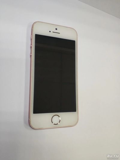 Лот: 13840957. Фото: 1. Телефон Apple iPhone SE 64Gb Rose... Смартфоны