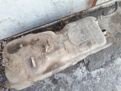 Лот: 15656284. Фото: 1. Бензобак Топливный бак Nissan... Кузов