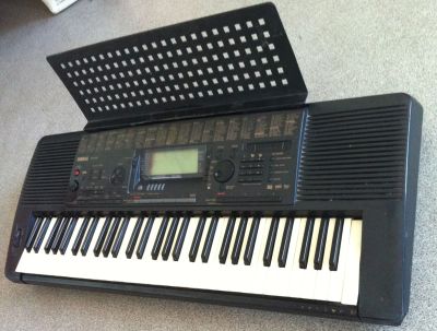 Лот: 5479344. Фото: 1. Yamaha PSR-620. Клавишные