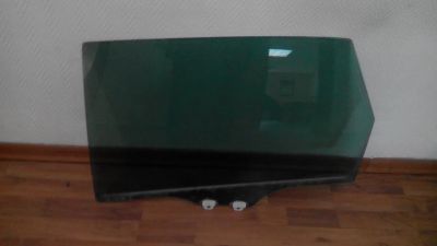 Лот: 357669. Фото: 1. Стекло задней левой двери на Civic... Кузов