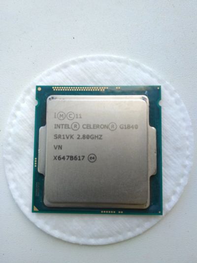 Лот: 16270973. Фото: 1. Процессор Intel® Celeron® G1840. Процессоры