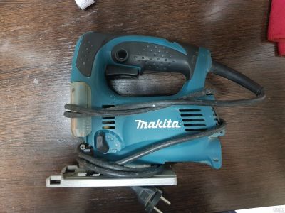 Лот: 12986308. Фото: 1. Электро Лобзик Makita 4329. Электроинструмент