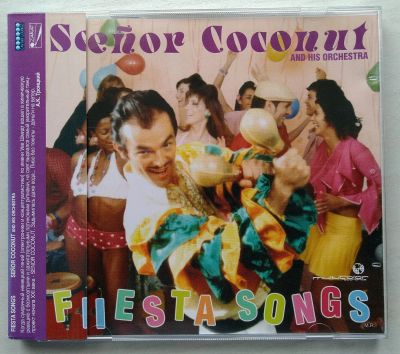 Лот: 10428726. Фото: 1. Senor Coconut And His Orchestra... Аудиозаписи