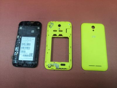 Лот: 21389783. Фото: 1. Корпус желтый ZTE Blade L110... Корпуса, клавиатуры, кнопки