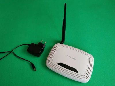 Лот: 13201363. Фото: 1. TP-LINK WR741ND WIFI роутер. Маршрутизаторы (роутеры)