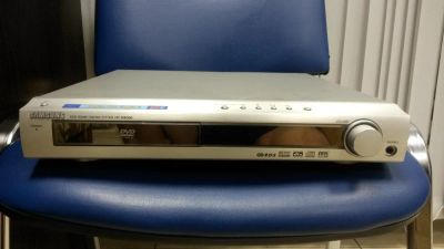Лот: 7893304. Фото: 1. DVD проигрыватель Samsung. DVD, Blu-Ray плееры