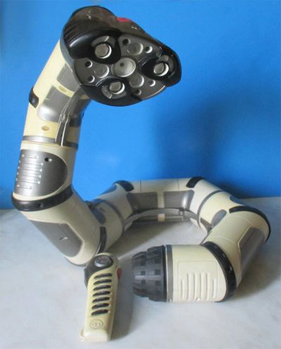 Лот: 10029903. Фото: 1. Робот "Змея". WowWee Roboboa. Электронные